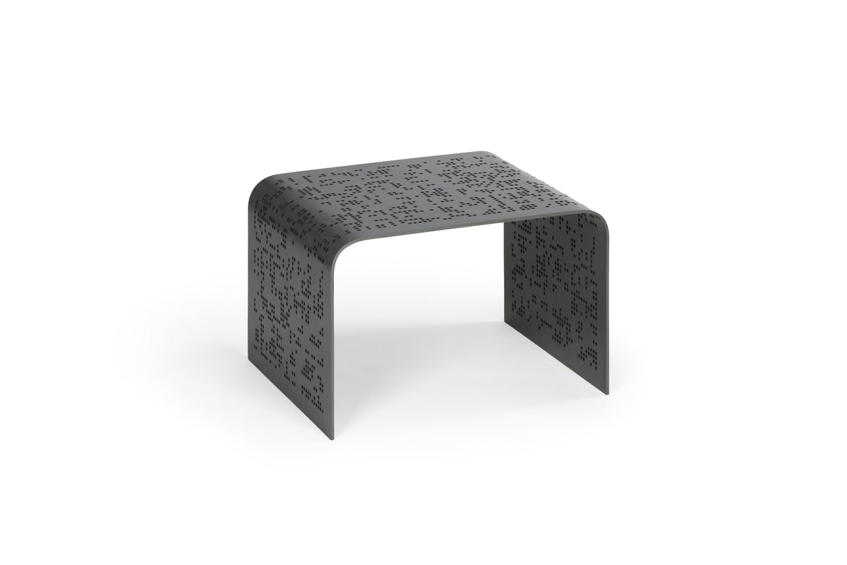 Điểm nesting table - Medium